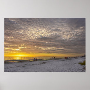 Póster Nubes Cirrocúmulus en la puesta de sol de Fort Mye