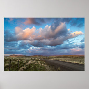 Póster Nubes de sol sobre la carretera Gravel Zumwalt Pra