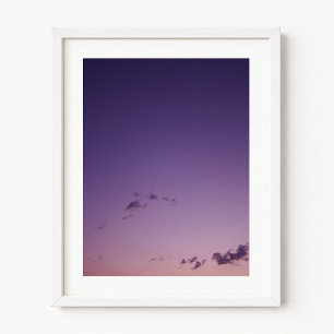 Póster Nubes Dispersas Purpúreas al Crepúsculo