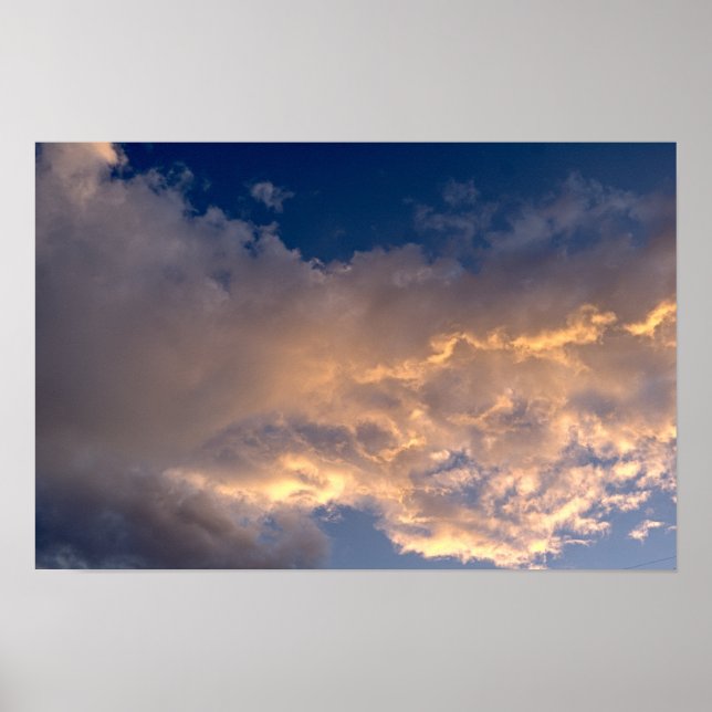 Póster Nubes doradas al atardecer (Frente)