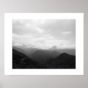 Póster Nubes en la fotografía en blanco y negro de las co
