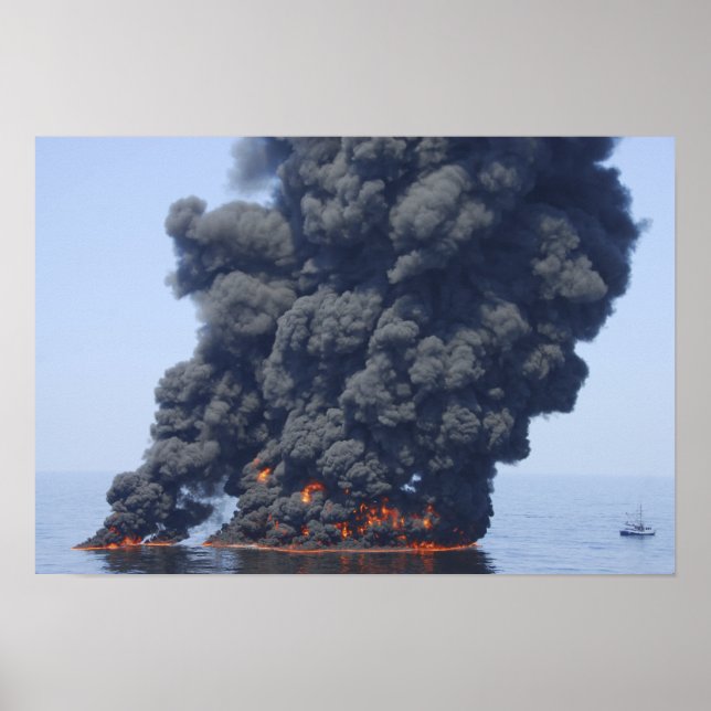 Póster Nubes oscuras de humo y fuego emergen 2 (Frente)