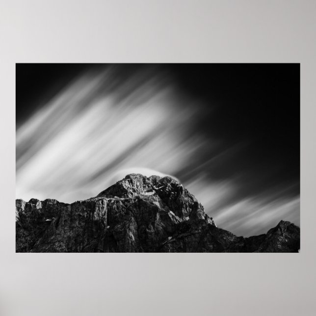 Póster Nubes sobre el Mangart de montaña (Frente)