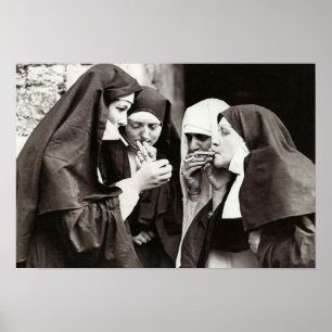 Póster Nuns Smoking Vintage Photography 19x13in