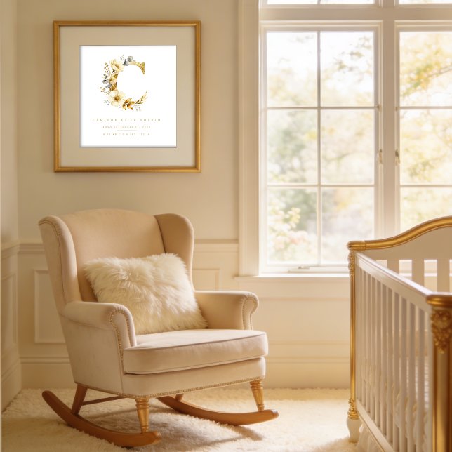 Póster Nursery Romantic Floral C Letter Gold Effect (Delicate Romantic Floral C Letter in Gold Glitter Effect Posters for Nursery Decor.)