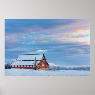 Póster Old Wooden Red Barn In The Lower Valley