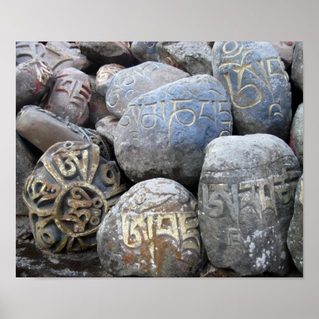 Póster Om Mani Padme Hum Mani Stones Monasterio Tibetano (Frente)