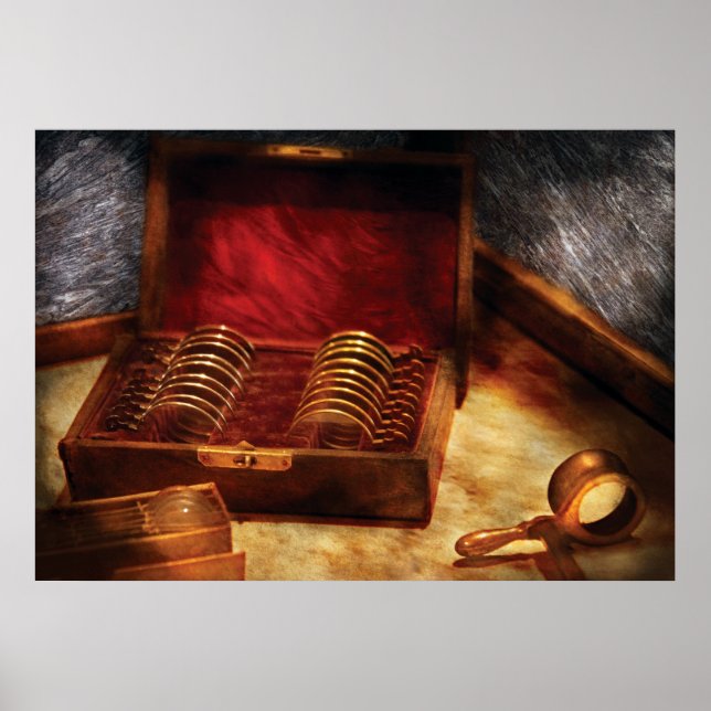 Póster Optician - Una caja de oculares (Frente)