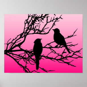 Póster Pájaros en una rama, negros contra el rosa del alb