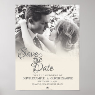 Póster Pareja de recién casados besándose en monocromo