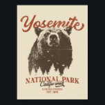 Póster Parque nacional Yosemite Grizzly Bear California<br><div class="desc">¿Listo para embarcarse en su próxima aventura al aire libre? Esta camiseta del Parque Nacional Yosemite es una elección perfecta. Con un audaz oso negro y pintoresco paisaje forestal, esta camisa le inspirará a explorar y abrazar la naturaleza. Descansa tu explorador interior y no te pierdas esta oportunidad de llevar...</div>