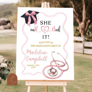 Póster Partido de Graduación de Enfermera Rosa Coquette