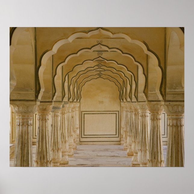 Póster Pasillo abovedado con columnas dentro del Palacio  (Frente)