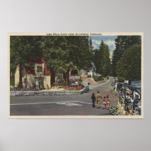 Póster Peatones en la carretera costera del lago