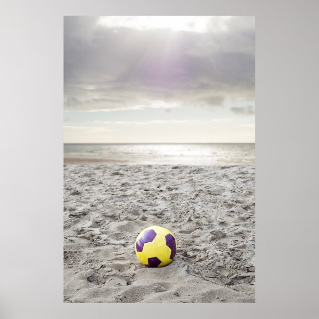 Póster pelota de fútbol en la playa de balybunion (Frente)