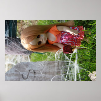 Póster Pequeña señorita sin nombre - Perturbadora