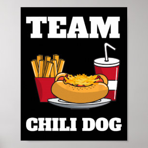 Póster Perro Caliente Con Chili Y Hombre Perro Caliente Y