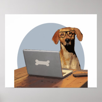 Póster Perro con lentes en la computadora y la mesa
