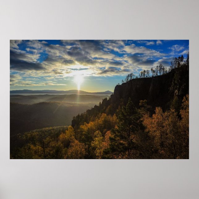 Póster photo of a mountainous autumn forest, mountains, p (Frente)