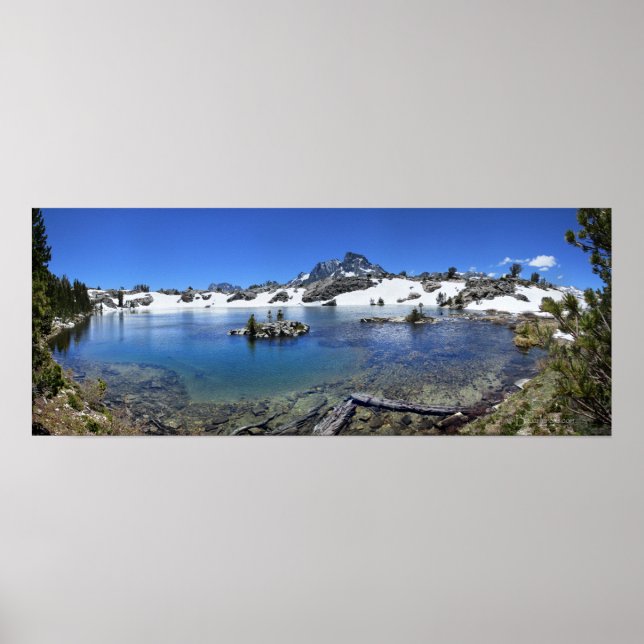 Póster Pico de banner y lago de montaña - Sierra Nevada (Frente)
