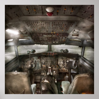 Póster Piloto - Cabina - Necesitamos un piloto o dos