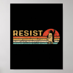 Póster Pingüino retro del atardecer femenino resiste las