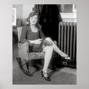 Póster Pistol oculto en Garter, 1922. Foto de cosecha de 