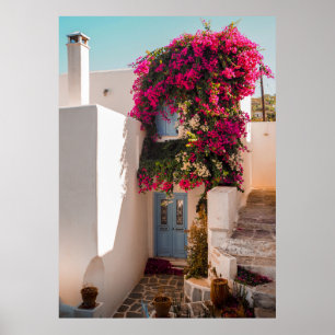 PÓSTER PLANTA ROSA Y VERDE EN LA PARED DE CONCRETO BLANCO
