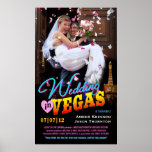 Póster Plantilla de fotografía de Personalizado de Poster<br><div class="desc">BODA EN VEGAS — Diseño divertido y de buen corazón en el espíritu de una comedia romántica. Crea tus propios posters de películas bodas de keepsake personalizados. Añade tu foto favorita y ve los resultados sorprendentes al instante. Ingresa tu texto para los créditos — padres de la novia y el...</div>