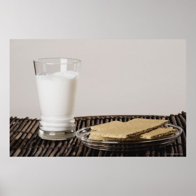 Póster Platos para picar con un vaso de leche (Frente)