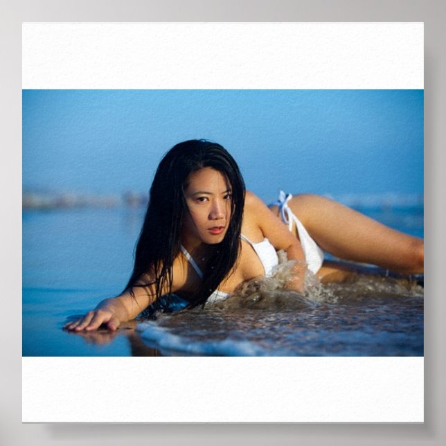 Póster Playa blanca de bikini (Frente)