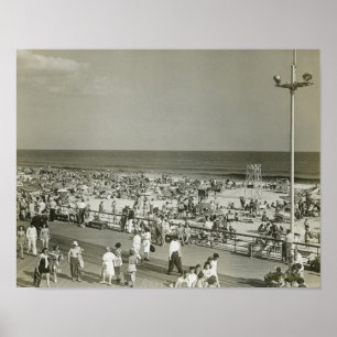 Póster Playa concurrida