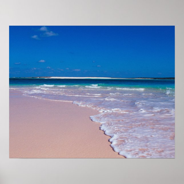 Póster Playa de arena rosa en Conch Bay, Isla del Gato, (Frente)