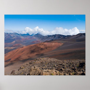 Póster por encima del cráter de haleakala a lo largo de l