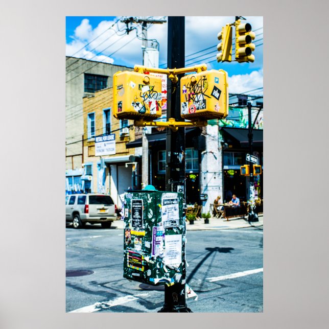 PÓSTER POST AMARILLO Y NEGRO LLENO DE VOLANTES (Frente)