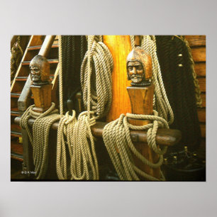 Póster Poster - Capstans de madera tallada