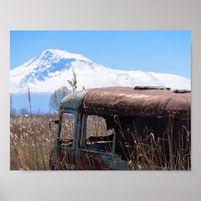 Póster Poster de autobús de la montaña Ararat y rusty (Frente)