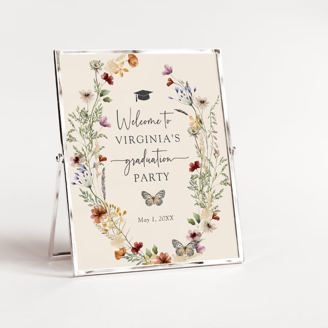 Póster Poster de Graduación de Flores Silvestres de Bohem (Bohemian Wildflowers Graduation Poster with Butterfly by Painted Paperie
)