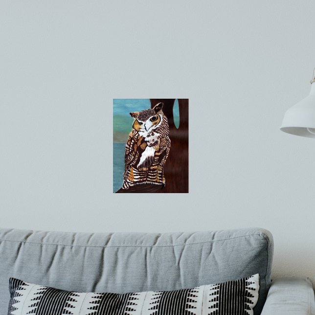 Póster Poster de Lechuza Marrón y Blanca (Pretty brown barn owl sitting in tree blue sky water background on art wall poster.)