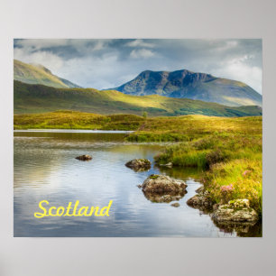 Póster Poster de montañas escocesas en Escocia