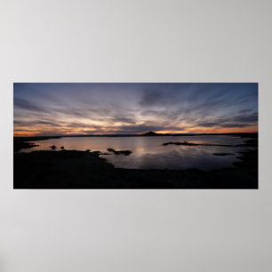 Póster Poster de puesta de sol en el lago Myvatn