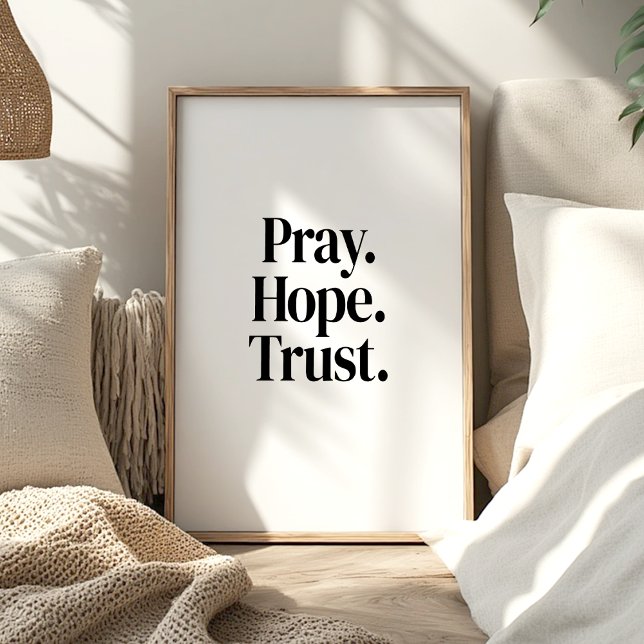 Póster Pray Hope Trust – Islamic Minimalist Poster (Subido por el creador)