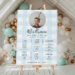 Póster Primera Cronología de Nacimiento de Blue Gingham<br><div class="desc">Celebra los primeros 12 meses de tu pequeño con este primer signo de hito de cumpleaños. Personalizar el cartel con los hitos anuales de su bebé. Para añadir texto al diseño,  simplemente seleccione el botón "Personalizar It" de arriba para las funciones de personalización más avanzadas.</div>