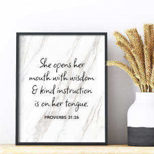 Póster Proverbios 31:26 Versículo de la Biblia en Mármol