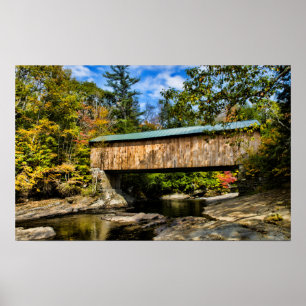 Póster Puente cubierto de Montgomery con follaje otoñal