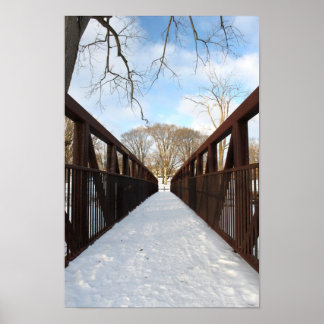 Póster Puente cubierto de nieve