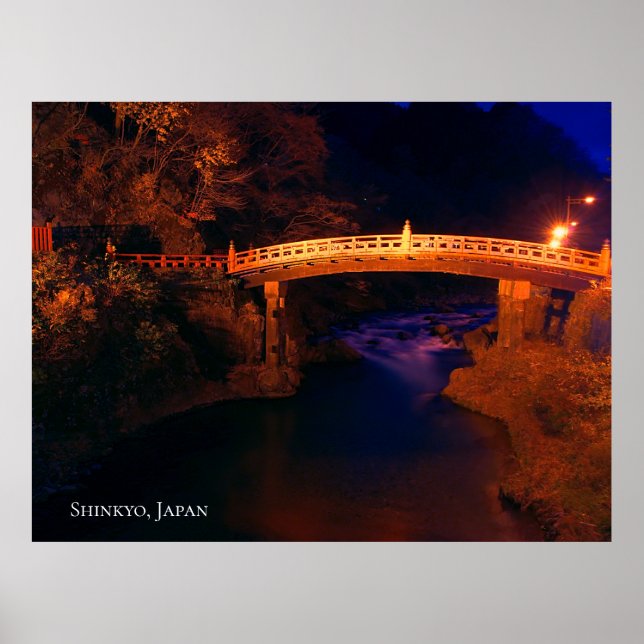 Póster Puente Sagrado Rojo sobre un río de noche en Japón (Frente)