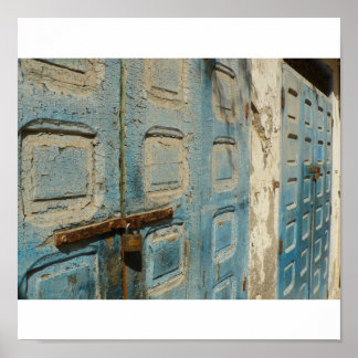 Póster puertas rajadas