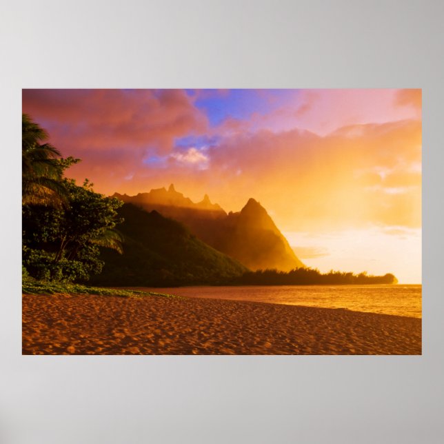 Póster Puesta de sol en la playa dorada, Hawái (Frente)