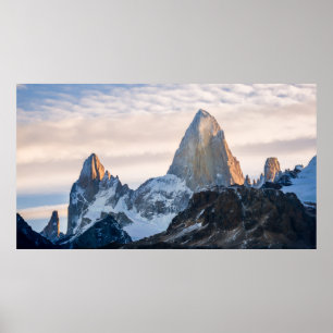 Póster Puesta del sol y nubes sobre Mt Fitzroy